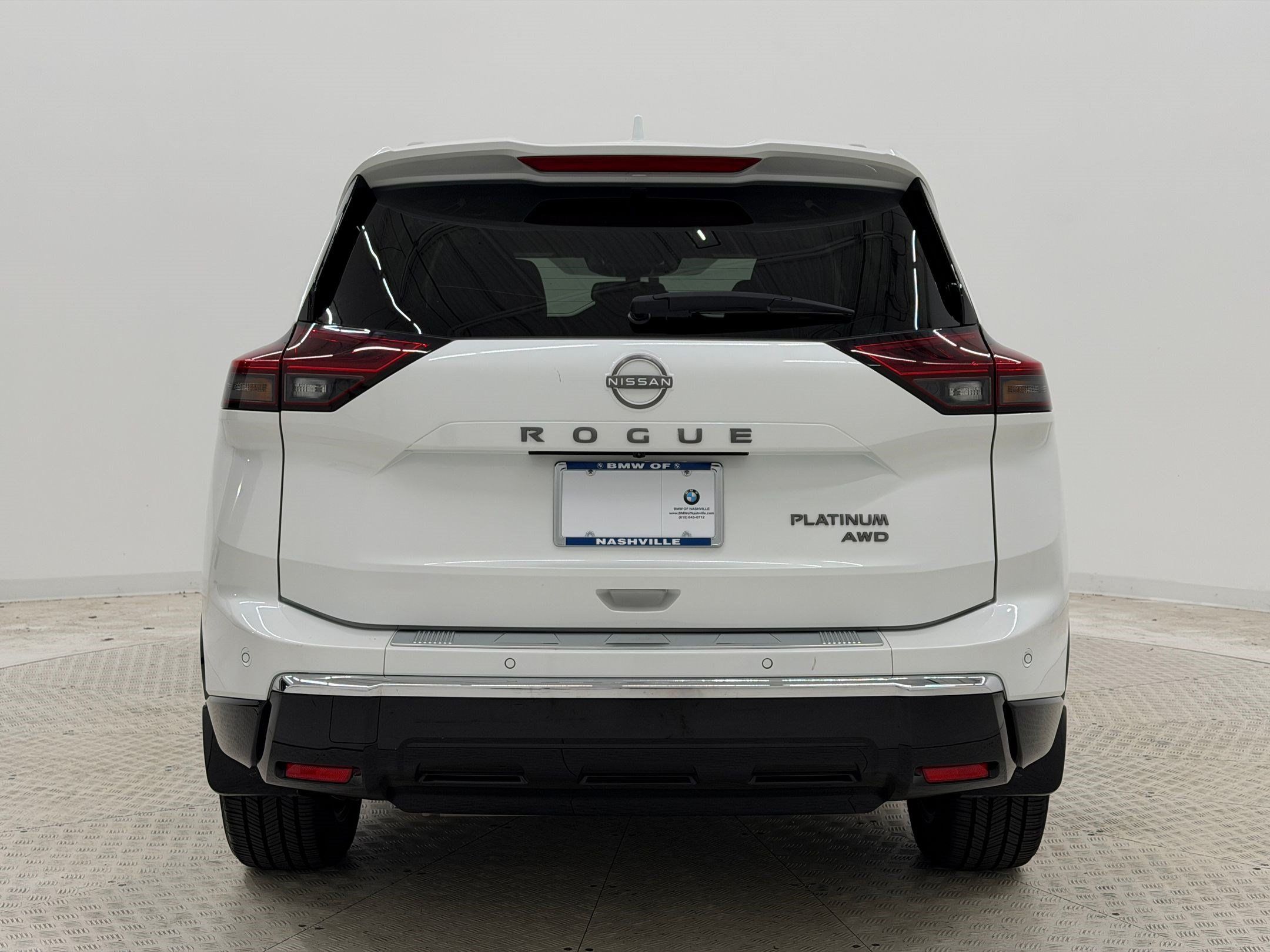 Used 2024 Nissan Rogue Platinum w/ Platinum Premium Package AWD/4WD image 10