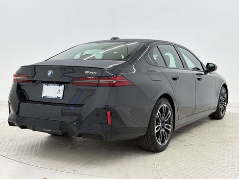 New 2026 BMW 530i w/ M Sport Package RWD image 9