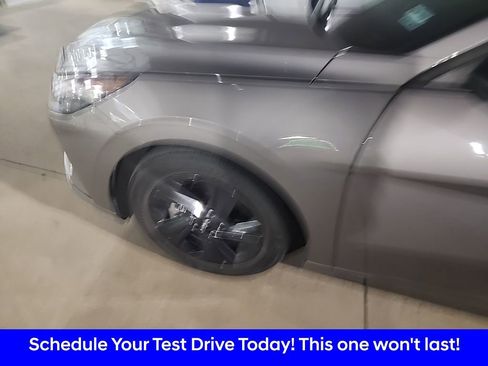 Used 2022 Hyundai Elantra SEL w/ Cargo Package image 6