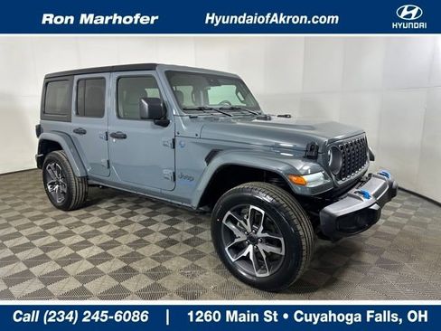 Used 2024 Jeep Wrangler Unlimited w/ Convenience Group image 1