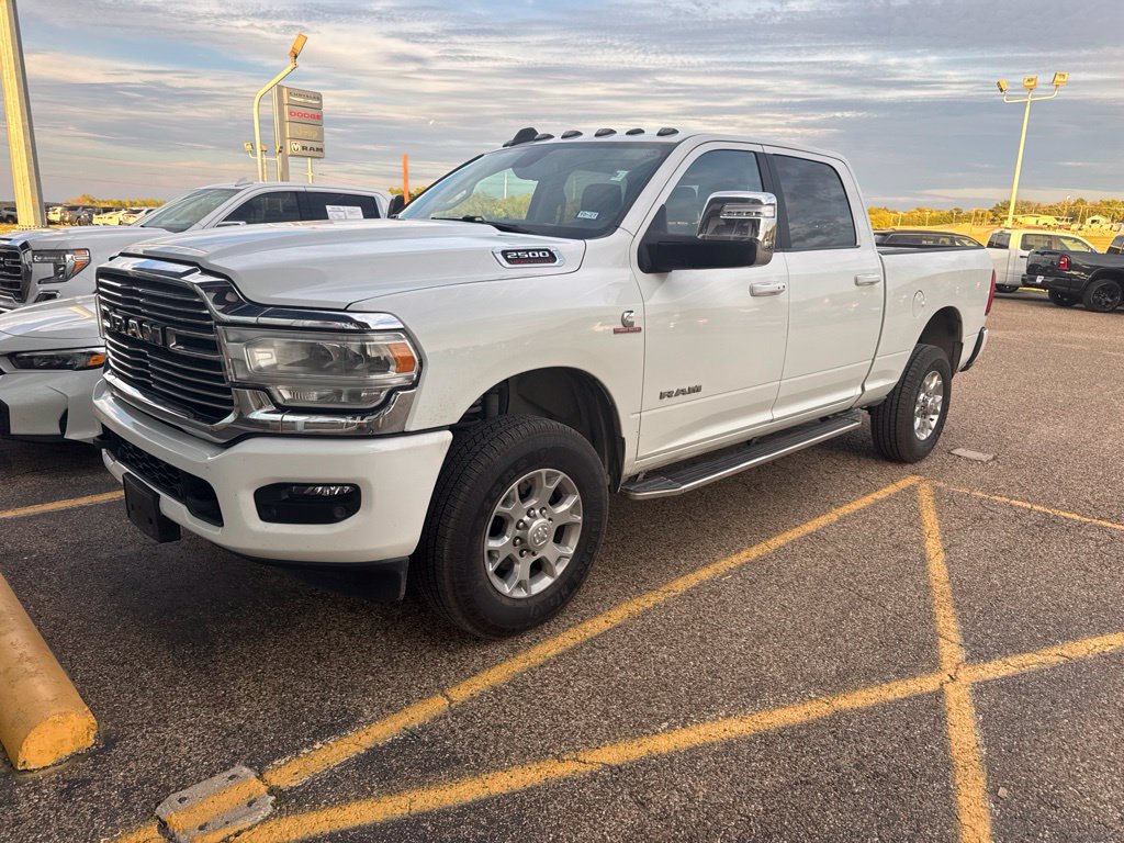 Used 2023 RAM 2500 Laramie AWD/4WD image 7