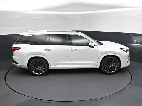 New 2026 Lexus TX 350 AWD image 32