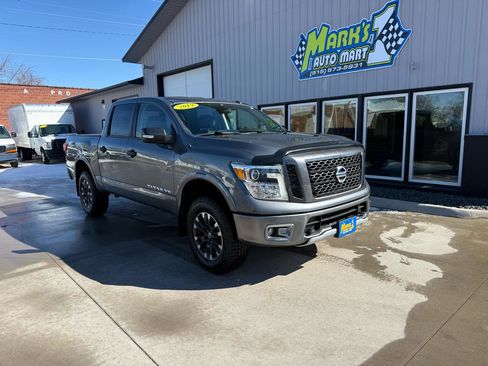 Used 2019 Nissan Titan PRO-4X image 1