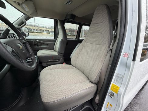 Used 2023 Chevrolet Express 3500 LS image 14