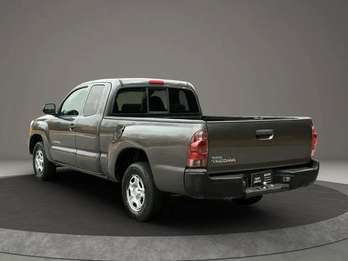 Used 2013 Toyota Tacoma 2WD Access Cab image 6