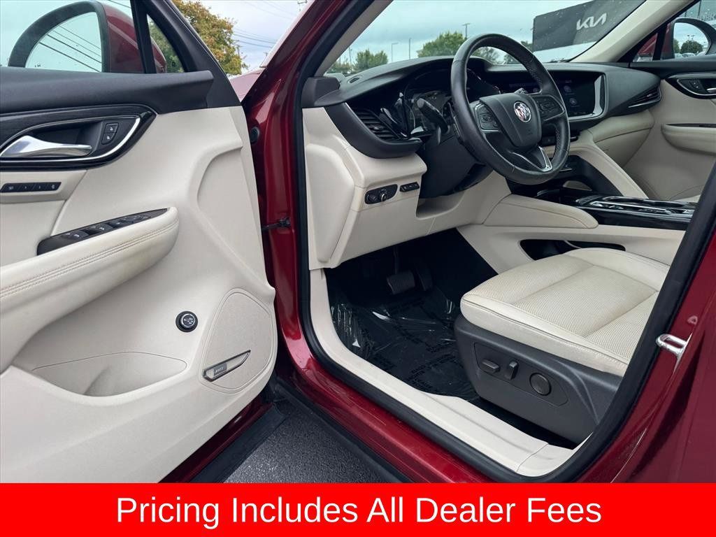 Used 2021 Buick Envision Essence w/ Technology Package I AWD/4WD image 14