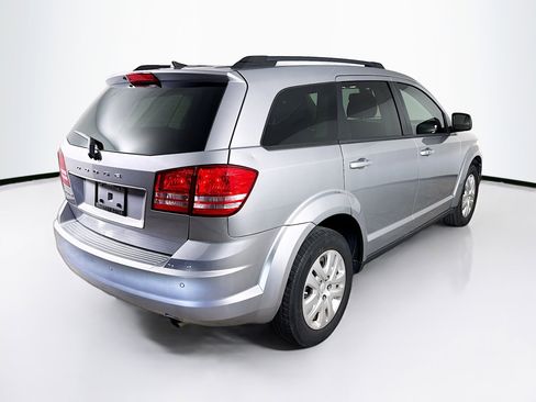 Used 2020 Dodge Journey SE w/ SE Popular Equipment Group image 31