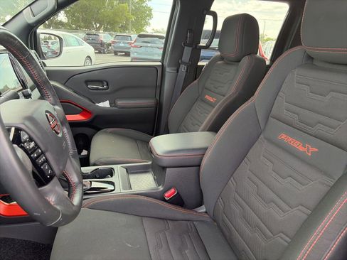 Used 2024 Nissan Frontier Pro-X w/ Technology Package RWD image 12