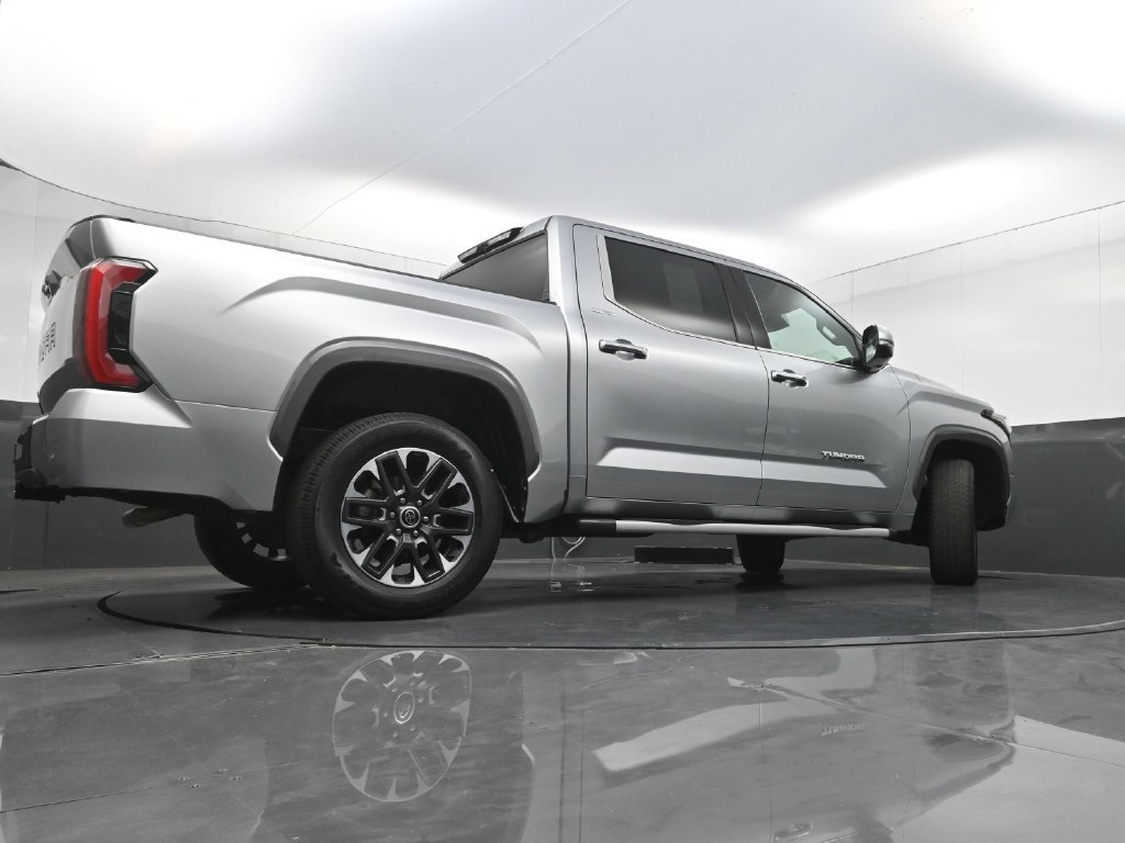 Used 2023 Toyota Tundra Limited AWD/4WD image 34