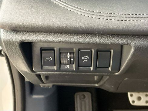 Used 2022 Subaru Outback Wilderness w/ Wilderness Package image 14