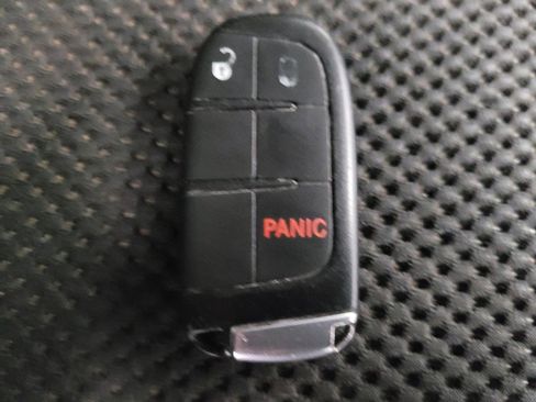 Used 2016 Dodge Journey Crossroad FWD image 32