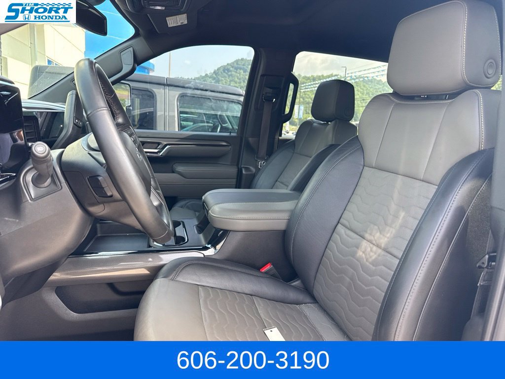 Used 2024 Chevrolet Silverado 2500 ZR2 AWD/4WD image 13