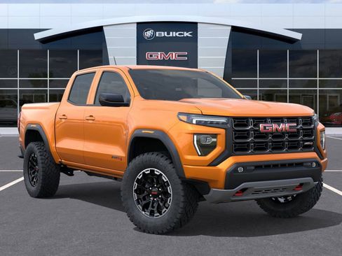 New 2026 GMC Canyon AT4 w/ AT4 Premium Package image 7