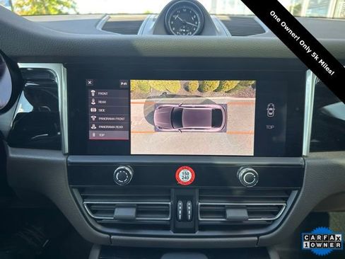 Used 2025 Porsche Macan Base w/ Premium Package Plus image 19