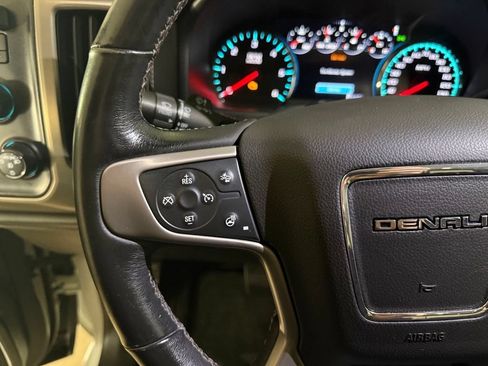 Used 2018 GMC Sierra 1500 Denali AWD/4WD image 18