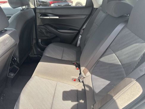 Used 2024 Kia Seltos LX AWD/4WD image 15