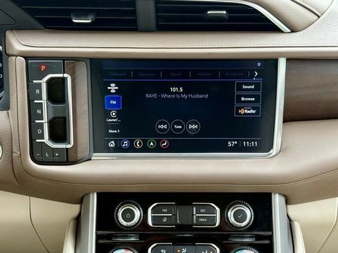 Used 2021 GMC Yukon Denali AWD/4WD image 23