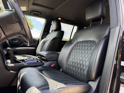 Used 2024 INFINITI QX80 Sensory RWD image 12
