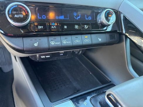 Used 2022 Hyundai Elantra SEL w/ Convenience Package image 10
