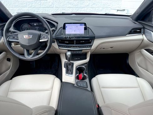 Certified 2022 Cadillac CT4 Luxury w/ Sun And Sound Package image 30