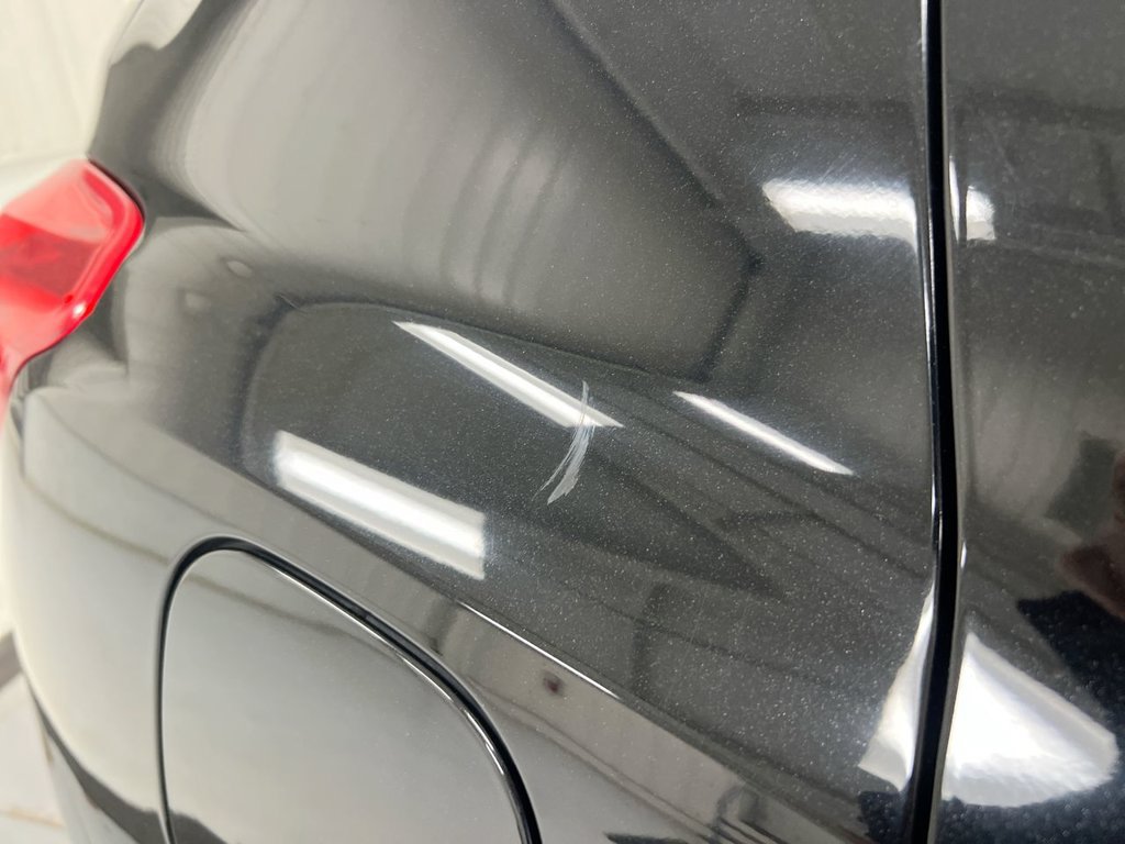 Used 2019 Chevrolet Trax LS FWD image 30