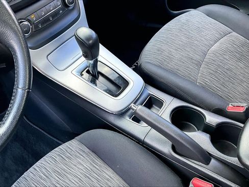 Used 2015 Nissan Sentra SV image 17