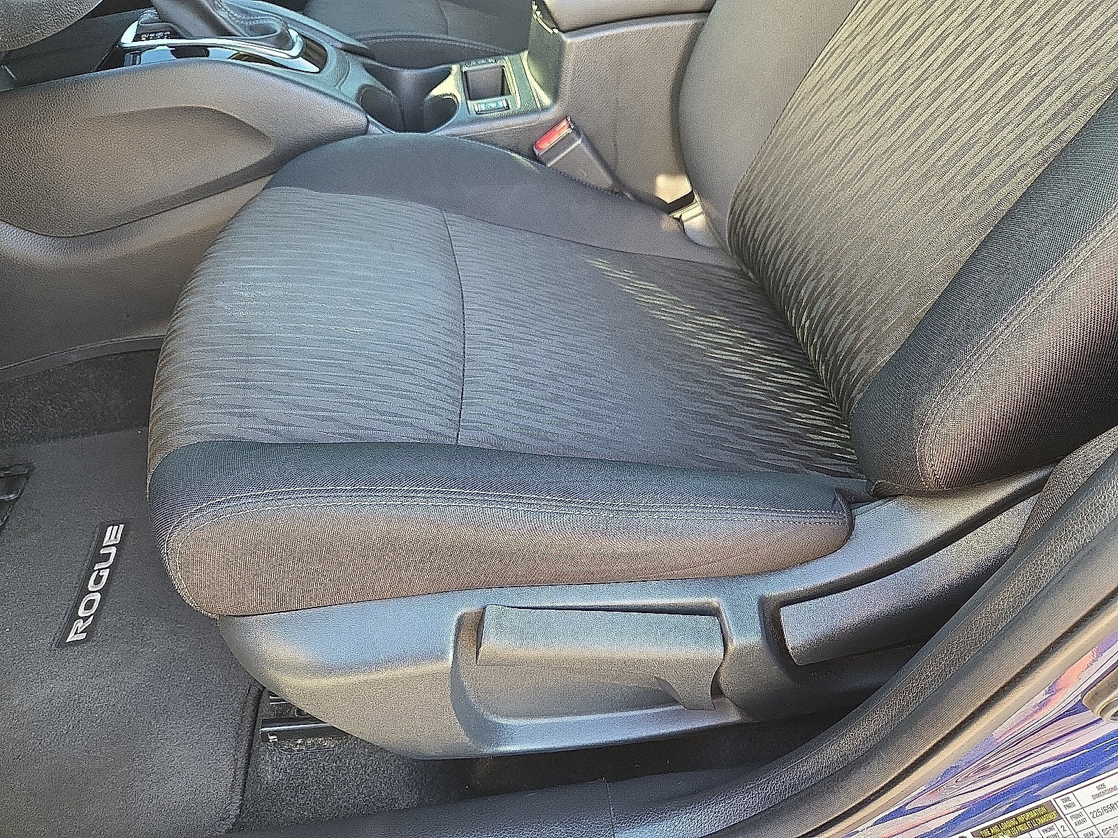 Used 2018 Nissan Rogue S w/ S Value Package FWD image 21