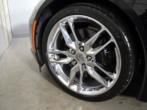 Used 2017 Chevrolet Corvette Stingray Coupe image 8