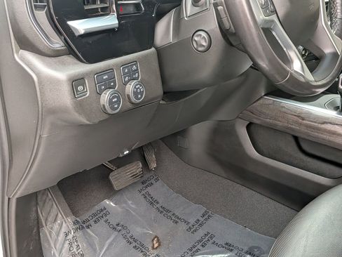 Certified 2023 Chevrolet Silverado 1500 LTZ image 17