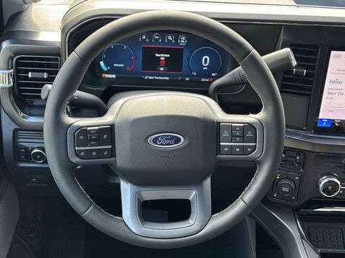 New 2026 Ford F250 Lariat w/ Black Appearance Package image 24