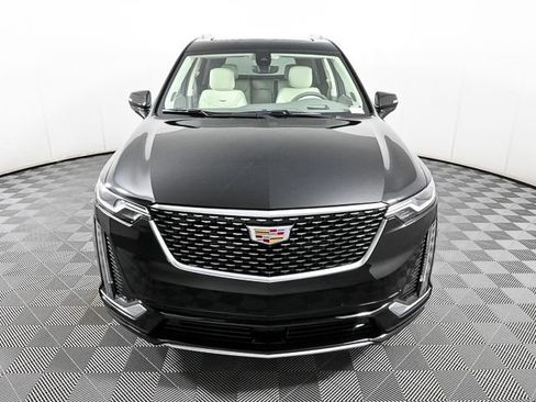 New 2025 Cadillac XT6 Premium Luxury w/ Technology Package image 3