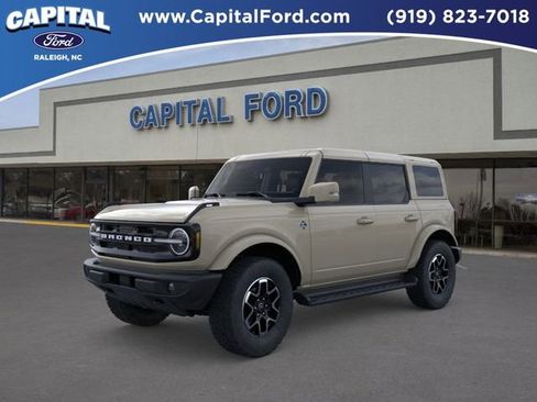 New 2025 Ford Bronco Outer Banks AWD/4WD image 1