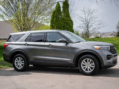 Used 2021 Ford Explorer 4WD image 4