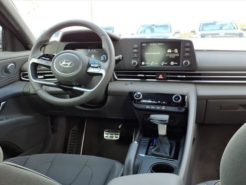 New 2026 Hyundai Elantra Sport image 10