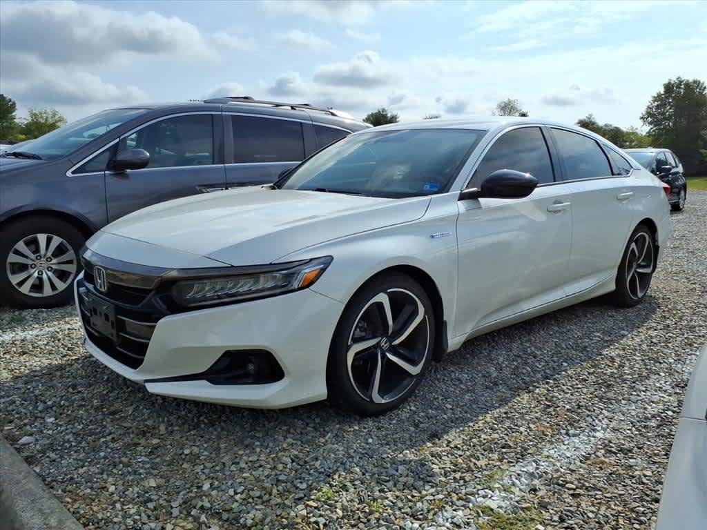 Used 2022 Honda Accord Sport image 1