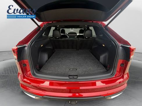 Used 2022 Volkswagen Atlas Cross Sport SE w/ Panoramic Sunroof Package AWD/4WD image 26