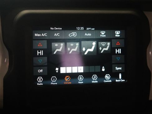 Used 2021 Jeep Wrangler Sport image 23