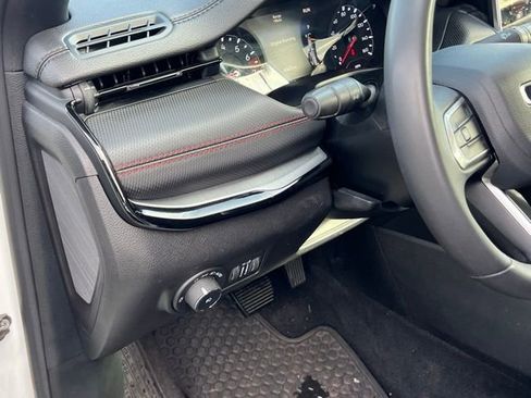 Used 2024 Jeep Compass Trailhawk image 12