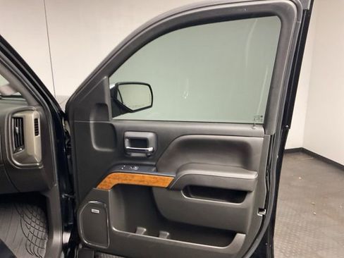 Certified 2017 Chevrolet Silverado 1500 High Country image 25
