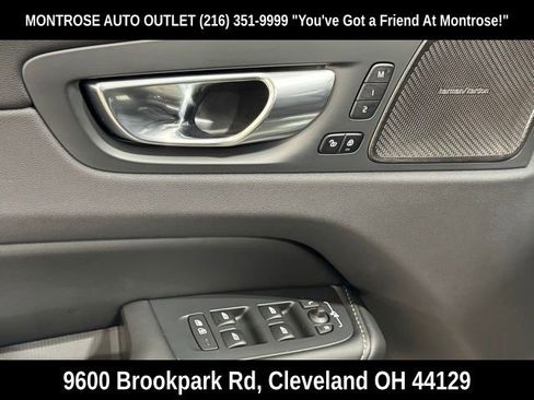 New 2025 Volvo XC60 T8 Ultra w/ Protection Package Premier image 11