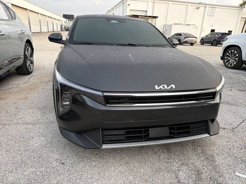 Certified 2025 Kia K4 EX FWD image 5