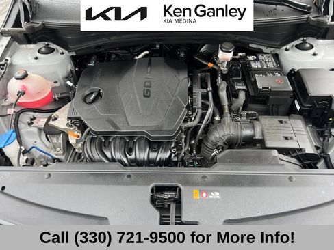 Certified 2023 Kia Sportage SX AWD/4WD image 58