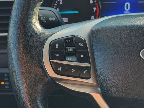 Certified 2022 Ford Explorer Limited w/ Equipment Group 301A image 21