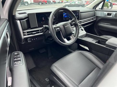 Used 2026 Hyundai Santa Fe SEL AWD/4WD image 14