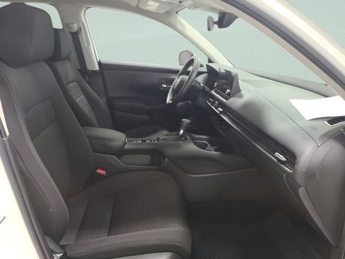 Used 2023 Honda HR-V LX image 14