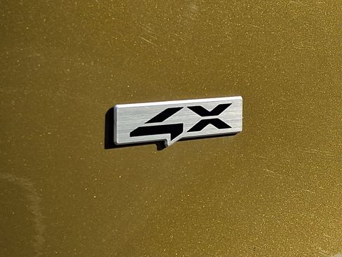 Certified 2024 Kia Seltos SX w/ SX Sunroof Package image 30