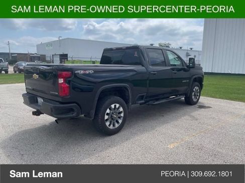 Used 2022 Chevrolet Silverado 2500 Custom w/ Custom Value Package AWD/4WD image 5