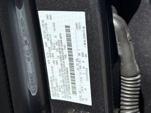 Used 2025 Ford F150 XLT w/ Equipment Group 302A MID AWD/4WD image 33