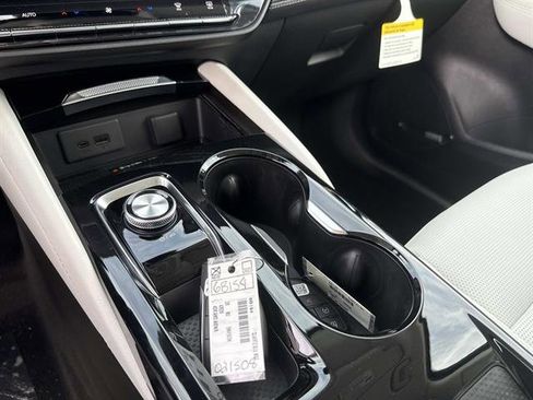 New 2026 Buick Envision Avenir image 25