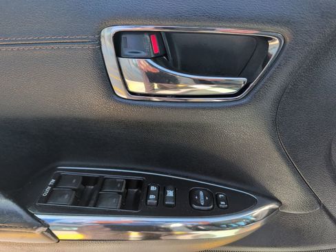 Used 2014 Toyota Avalon XLE Premium FWD image 11